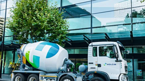 Holcim volvo auta