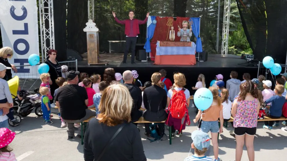 Holcim Den s cementárnou 5.jpg