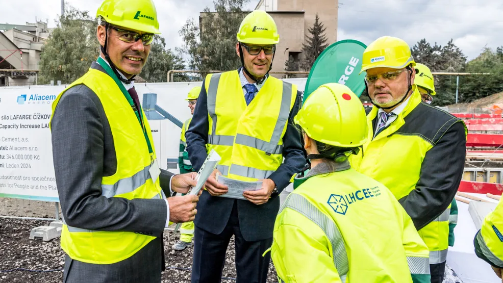 Zahájení stavby slínkového sila 01