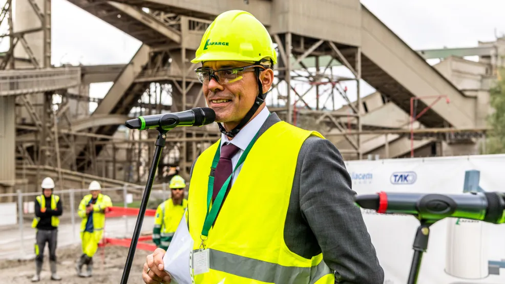 Zahájení stavby slínkového sila 06