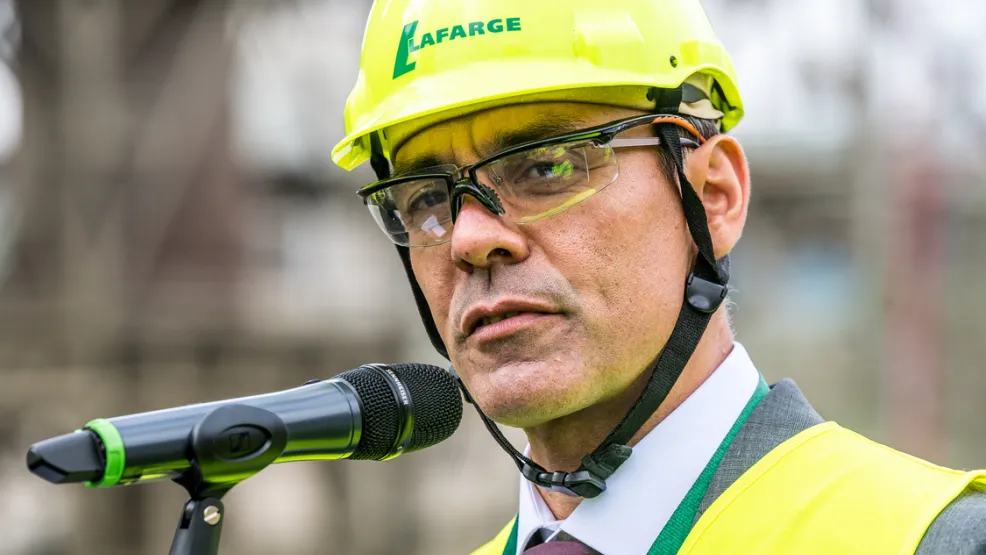 Zahájení stavby slínkového sila 08